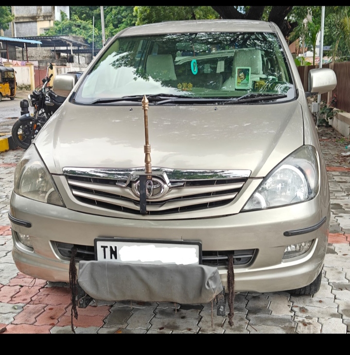 Toyota Innova 2.5 G4 for sale